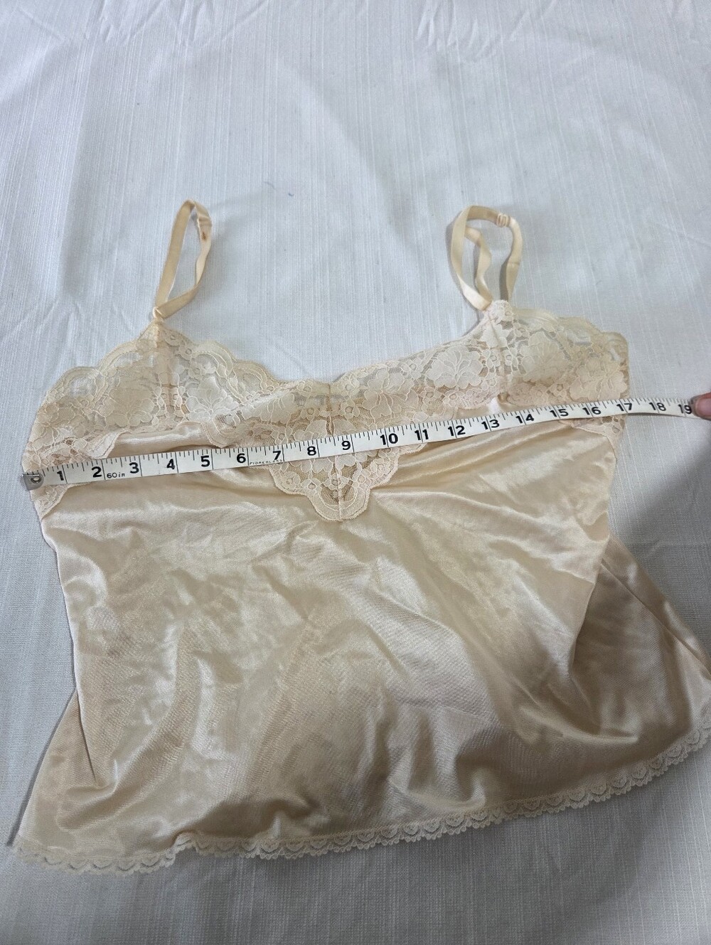 Vintage Silky Lace Trim Slip Undershirt Camisole Cream Medium 34 Bust 80s 90s - Picture 4 of 7